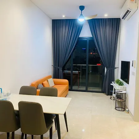 Lucentia Residence Has An Amazing Pool Kuala Lumpur Luaran gambar